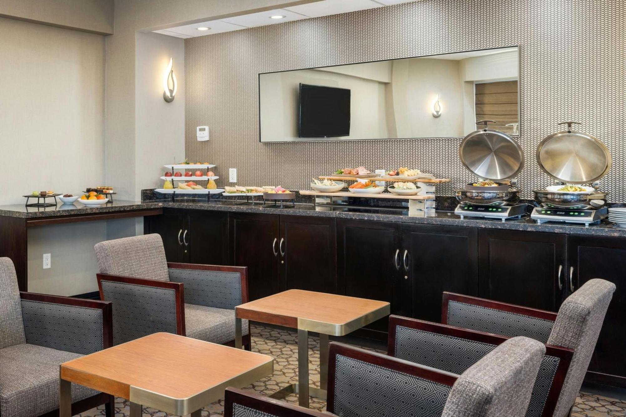 Sheraton Vancouver Guildford Hotel Σάρρεϋ Εξωτερικό φωτογραφία